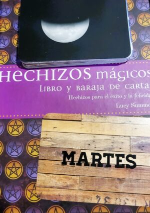 Hechizos magicos. Libro y Baraja de Cartas. Hechizos para el exito y felicidad